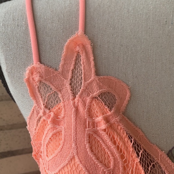 ❌DONATED❌Coral Orange Peach Babydoll Lace Appliqué Ruffle Tier Cami Top - Picture 9 of 17
